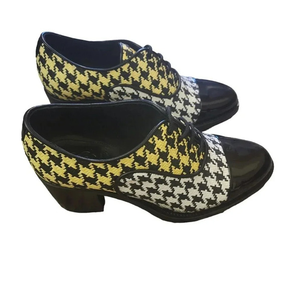 New $600 The Office Of Angela Scott Size 6 or 36 Mrs. Maisel Midheel Bumblebee - Picture 9 of 12